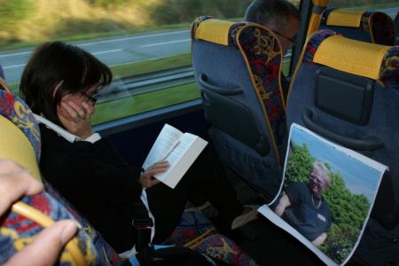 y en a qu'avait le coeur gros dans le car !